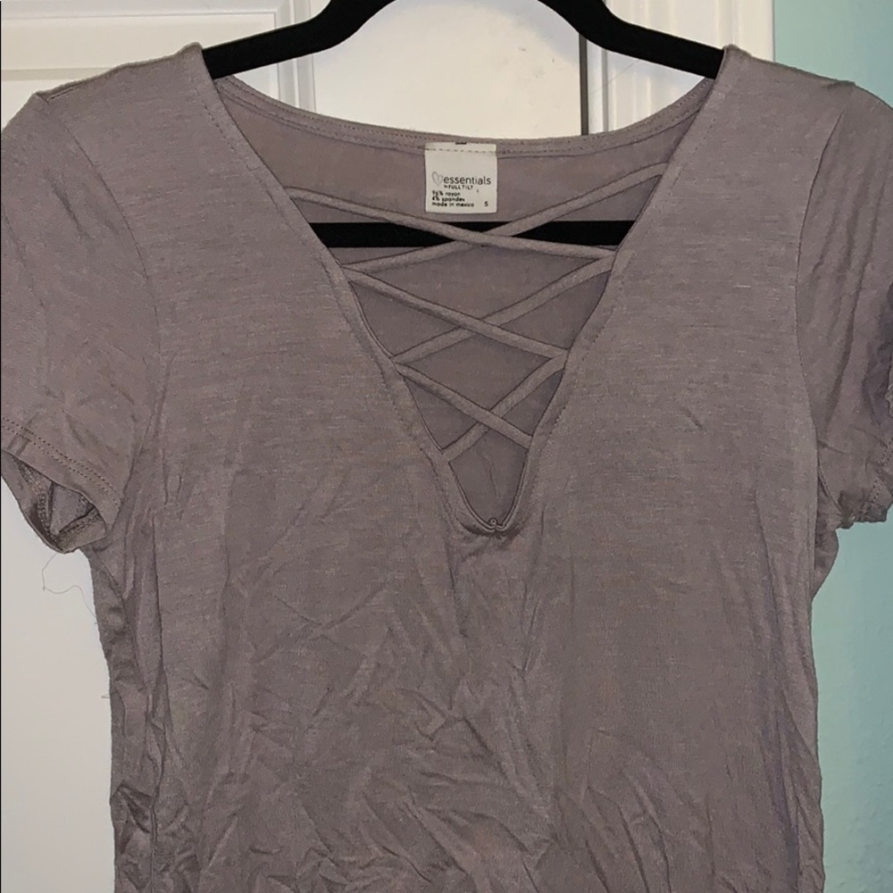 Tillys lace up top